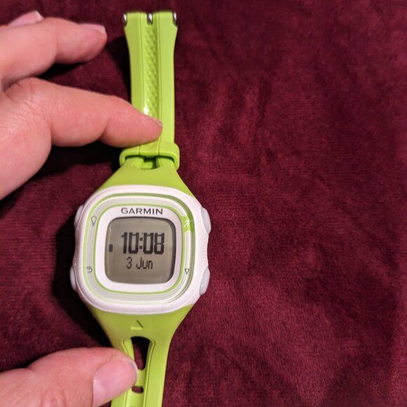 Garmin Forerunner 10 GPS Watch (Green) - Picture 1 of 2